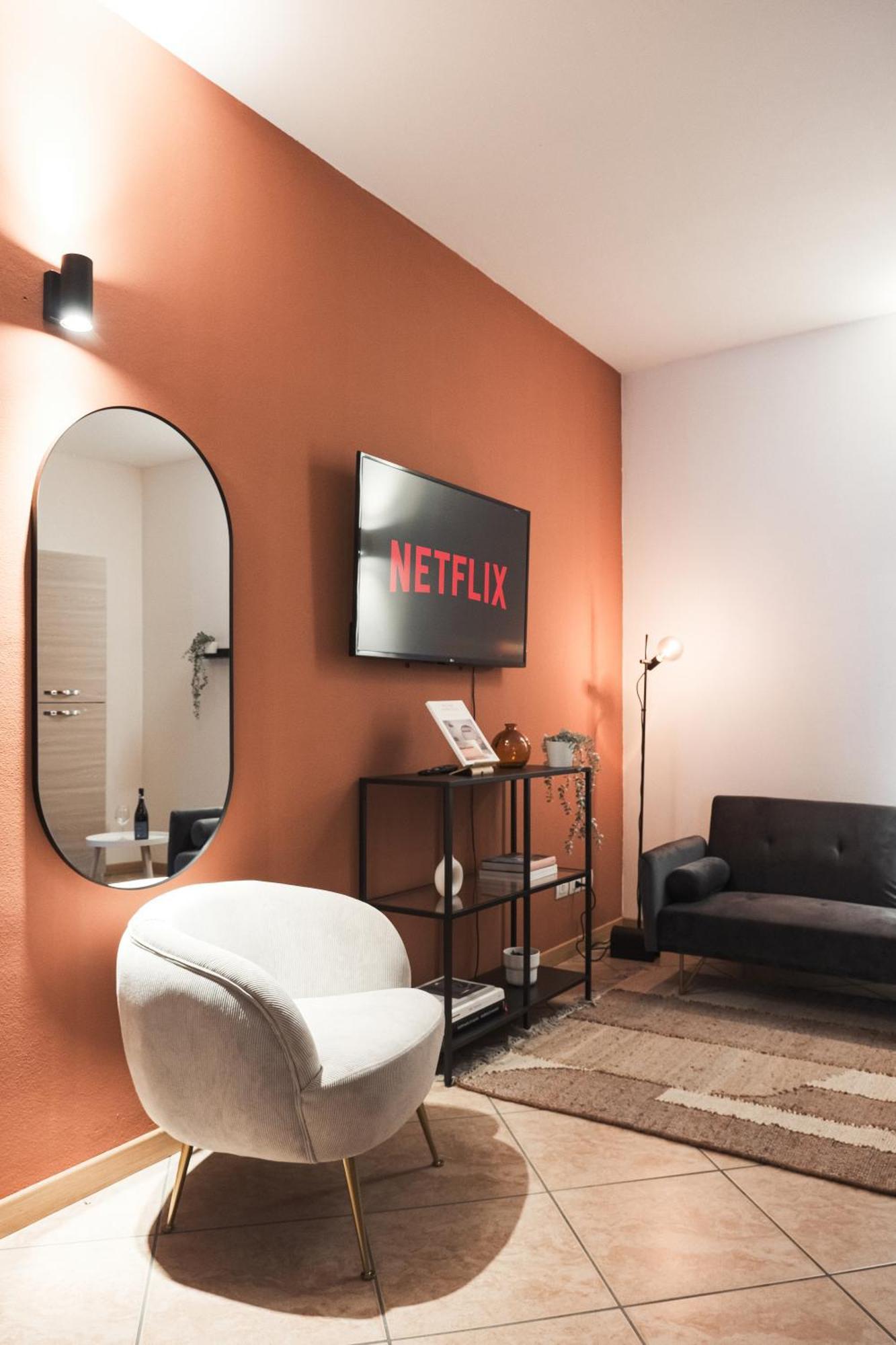 Apartamento Duplex Con Vista E Terrazza 6 Minuti Dal Bernina Express Tirano Exterior foto