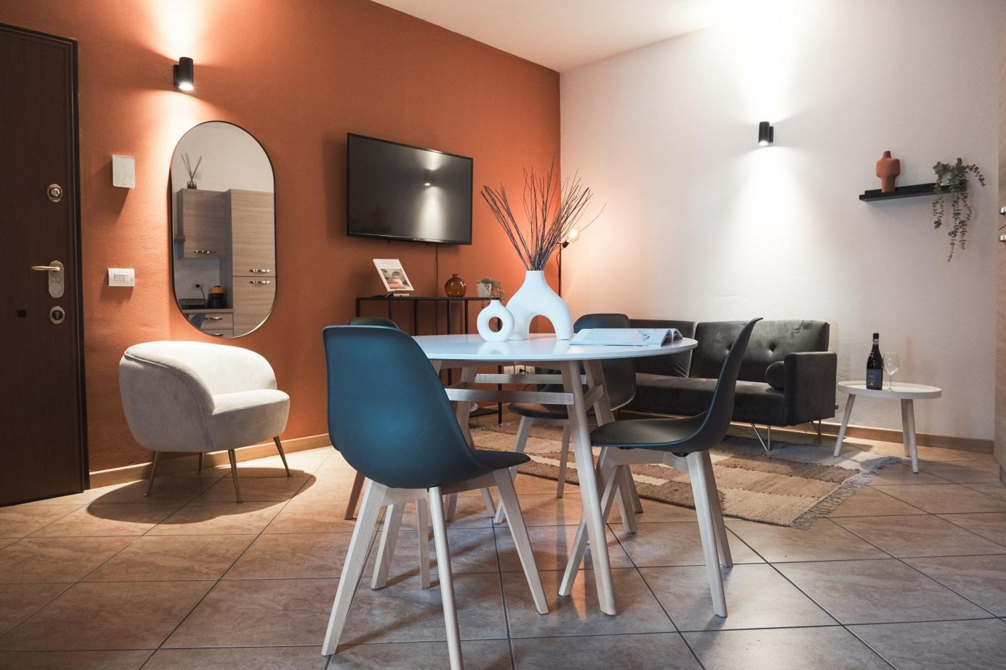 Apartamento Duplex Con Vista E Terrazza 6 Minuti Dal Bernina Express Tirano Exterior foto
